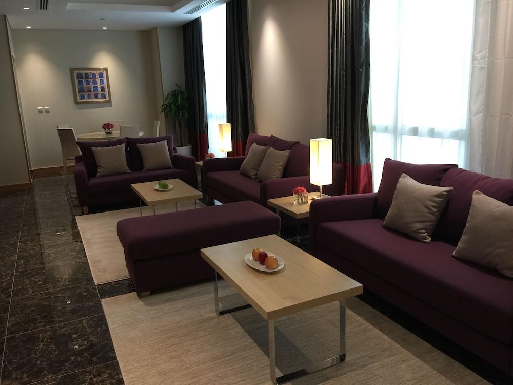 Sas Residence & Hotel, Dhahran - Formerly Radisson Blu Al-Chubar Zewnętrze zdjęcie